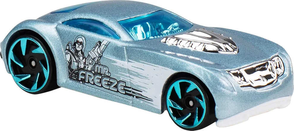 Hot Wheels Batman™ Toy Car 5-Pack, Set of 5 1:64 Scale Die-Cast Batman™-Themed Vehicles Including The Batmobile™